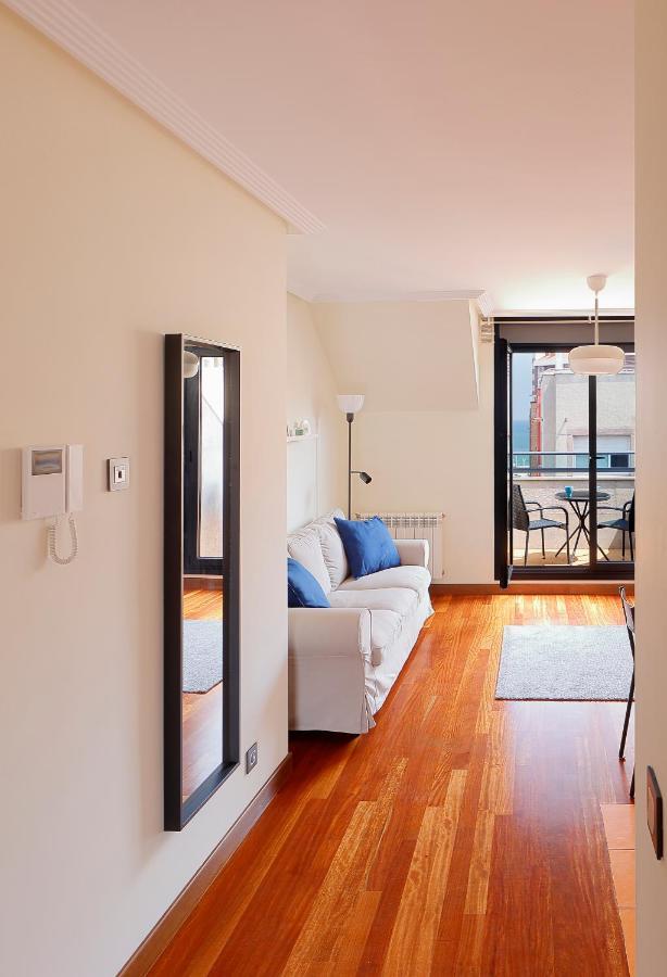 Atico Con Terraza, Vistas Al Mar Y Parking En Playa De S Lorenzo Gijón Zewnętrze zdjęcie