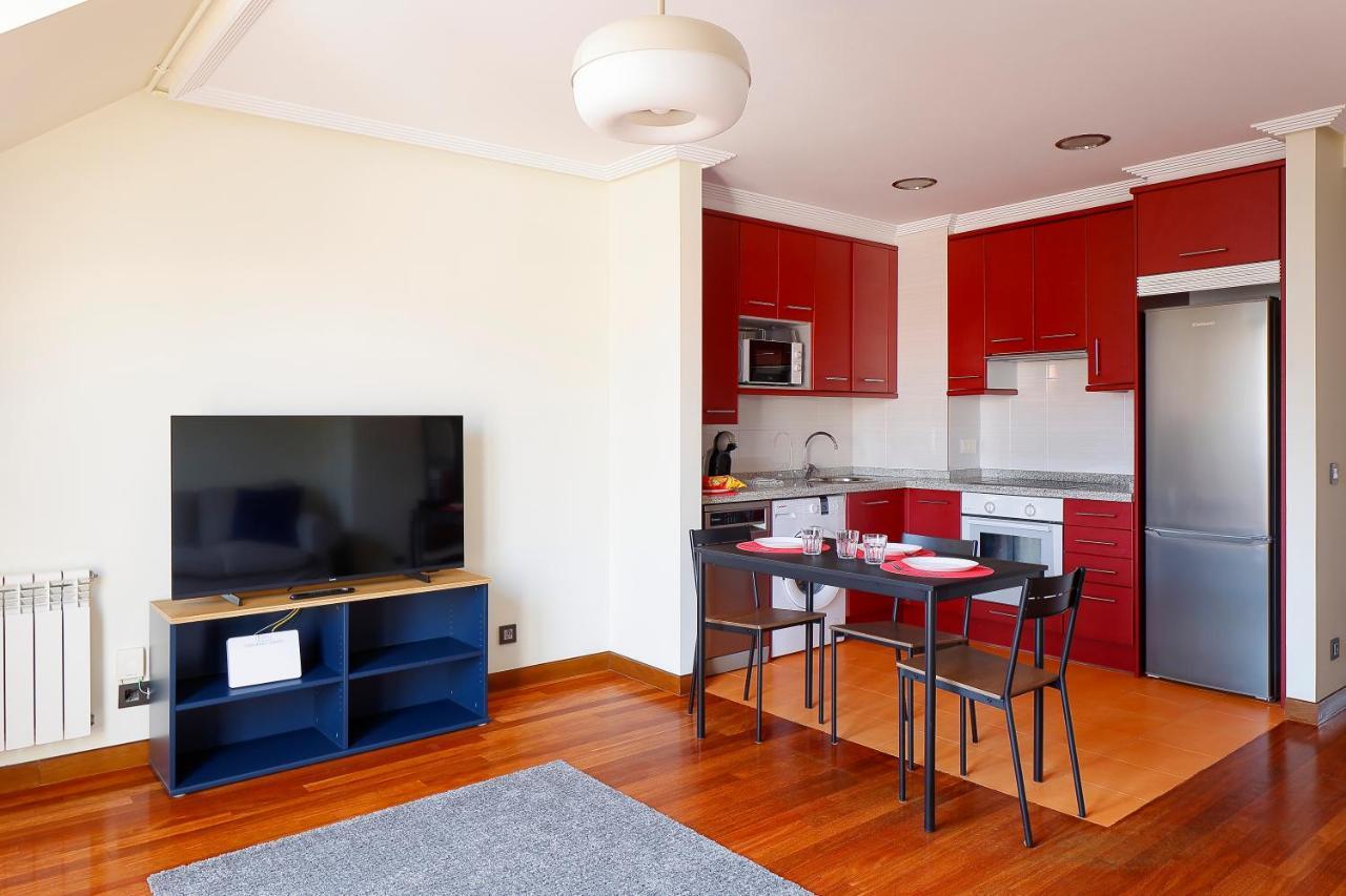 Atico Con Terraza, Vistas Al Mar Y Parking En Playa De S Lorenzo Gijón Zewnętrze zdjęcie