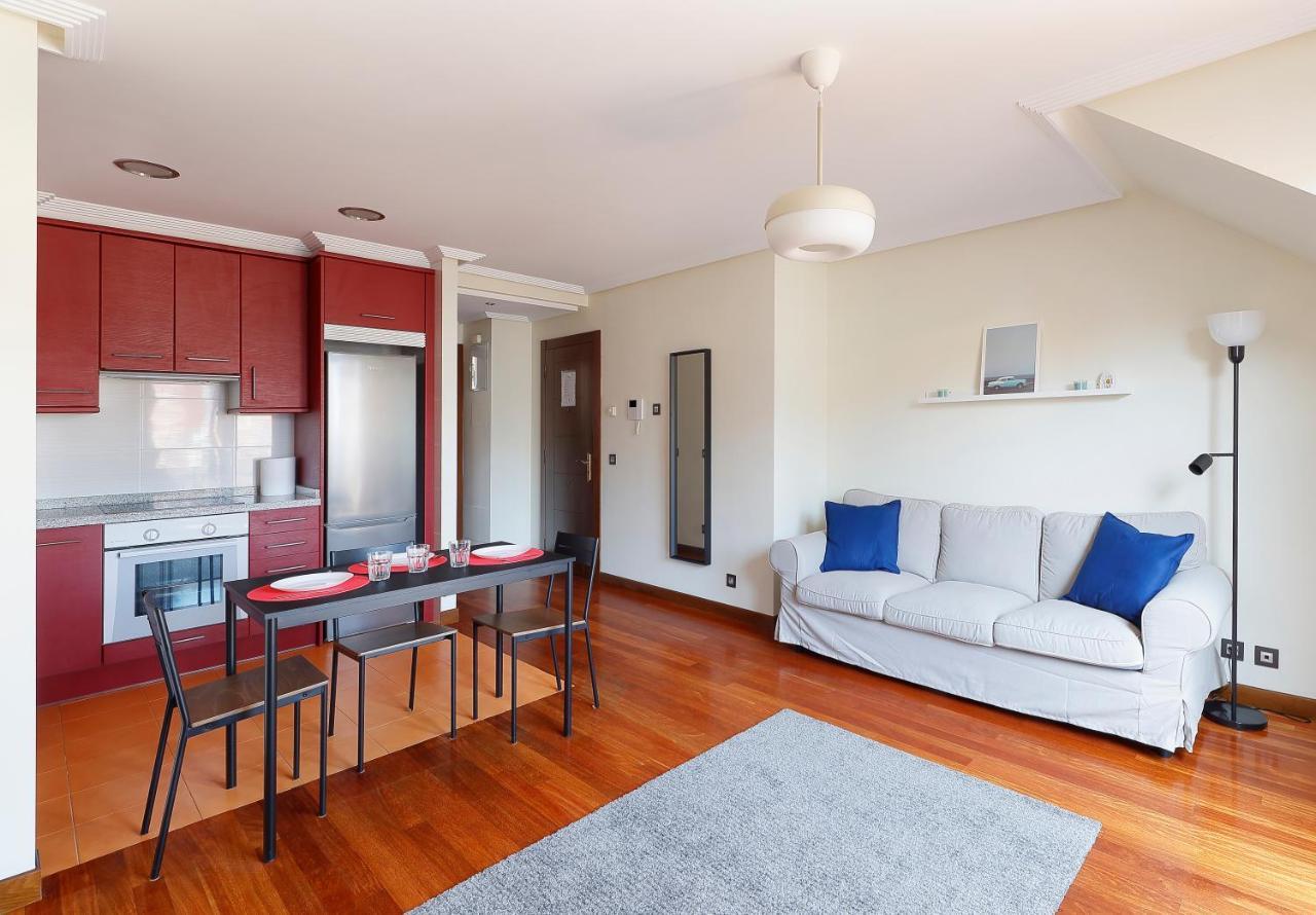 Atico Con Terraza, Vistas Al Mar Y Parking En Playa De S Lorenzo Gijón Zewnętrze zdjęcie