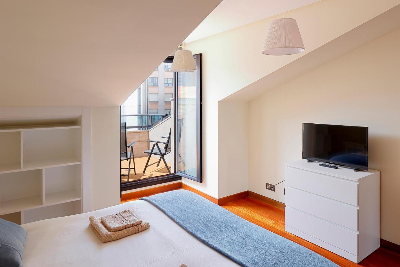 Atico Con Terraza, Vistas Al Mar Y Parking En Playa De S Lorenzo Gijón Zewnętrze zdjęcie
